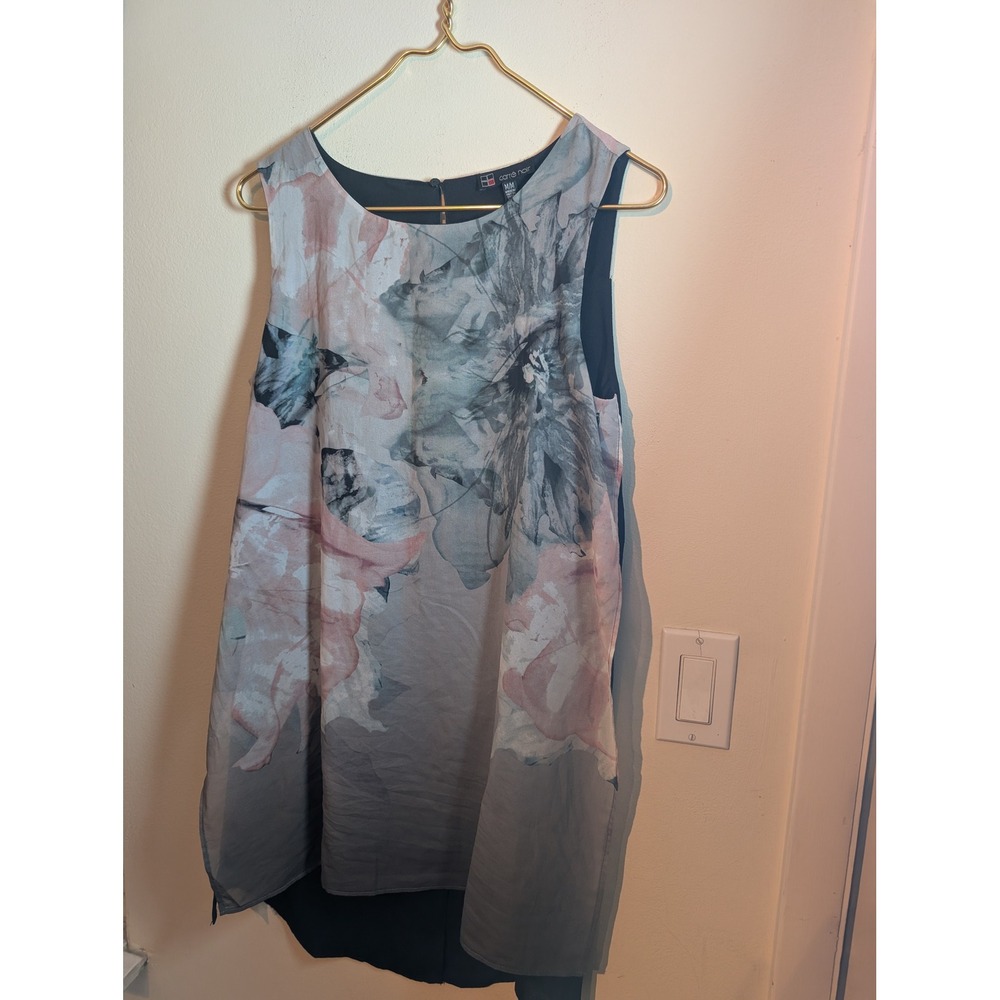 Carré Noir Women's Abstract Art Blouse